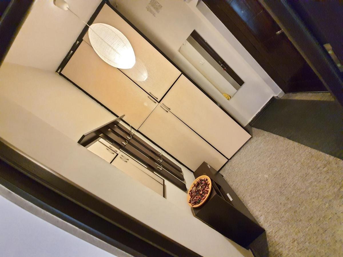Global Downtown Apartments - Universitate - Calea Victoriei بوخارست المظهر الخارجي الصورة