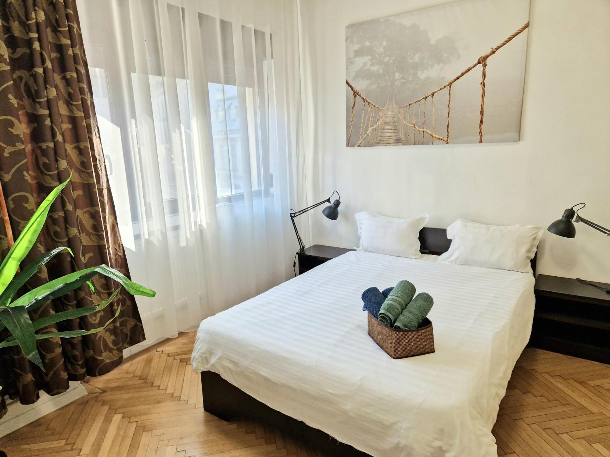 Global Downtown Apartments - Universitate - Calea Victoriei بوخارست المظهر الخارجي الصورة