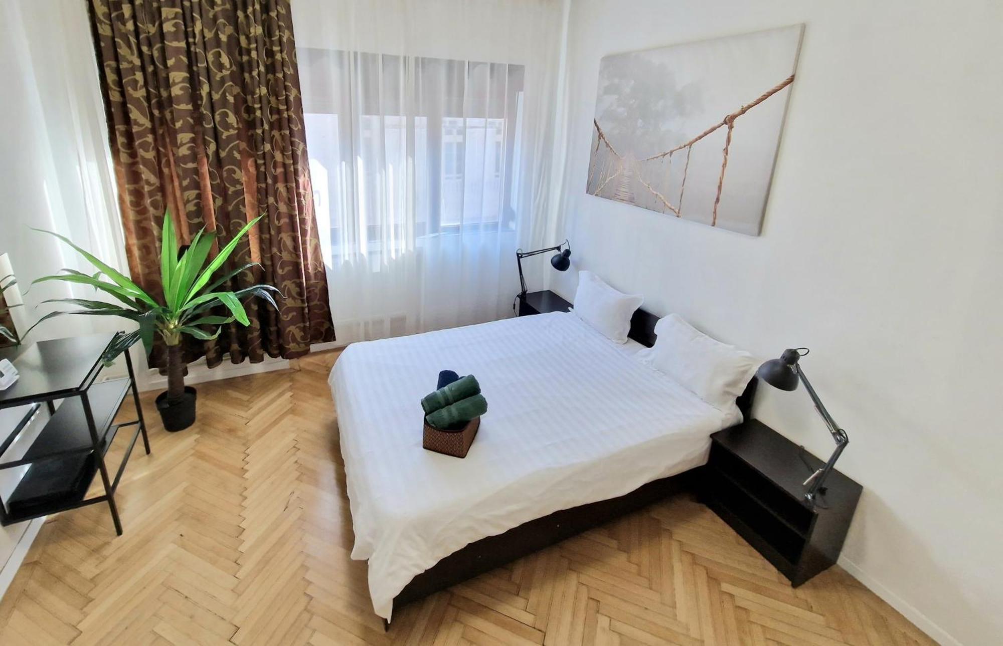 Global Downtown Apartments - Universitate - Calea Victoriei بوخارست المظهر الخارجي الصورة